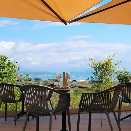 Thalazur - & شقة فندقية