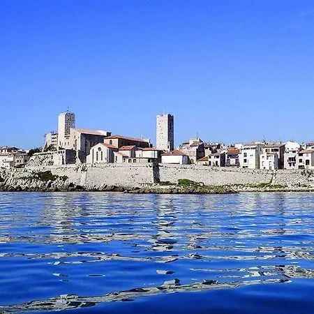 Thalazur - & 3* Antibes