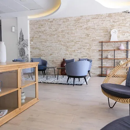 Thalazur - & アンティーブ