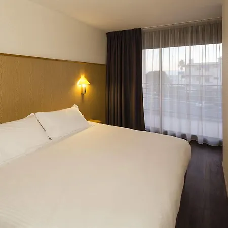 Thalazur - & 3* Antibes