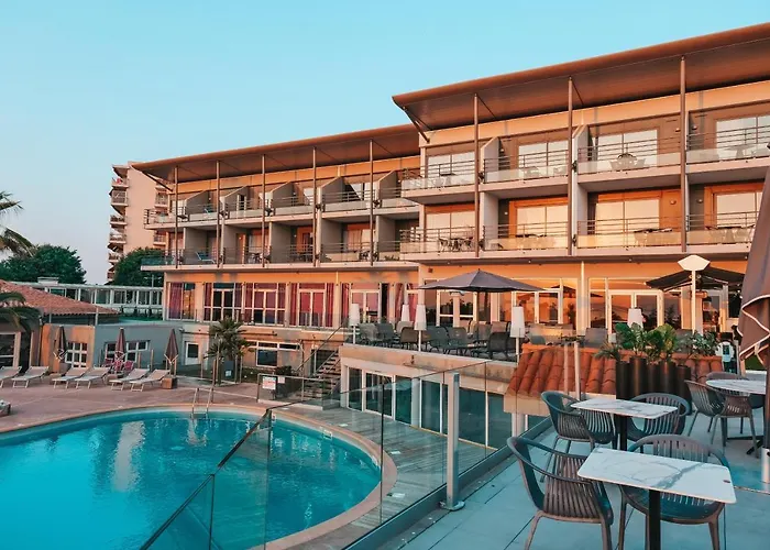 Thalazur - & 3* Antibes