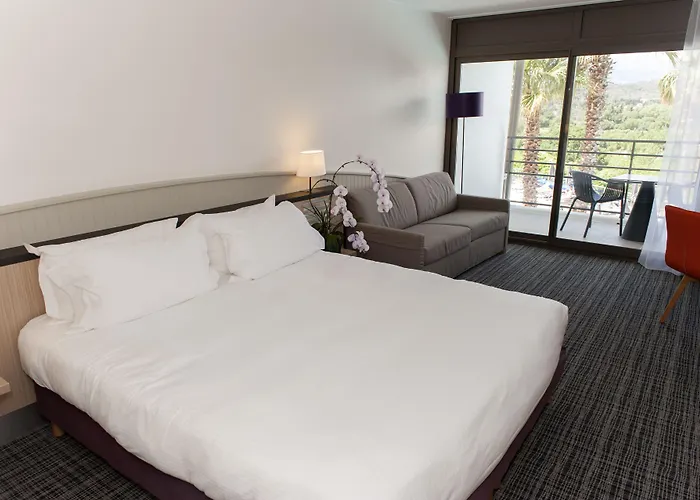 Thalazur - & Lägenhetshotell Antibes