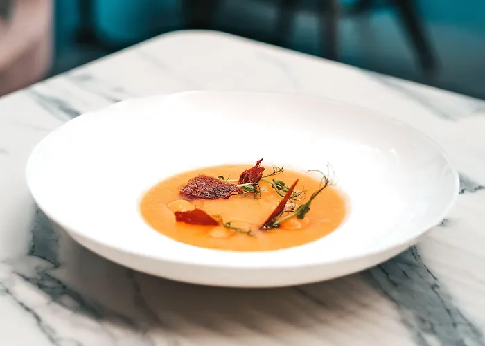 Thalazur - & 3* Antibes